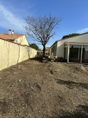 Remise en état d’un jardin après l’achat d’une maison : un chantier complet avec Atout’Arbres