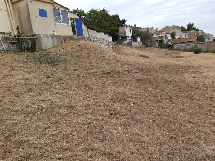 Débroussaillage – Atout&rsquo;arbres – St Mitres les Remparts