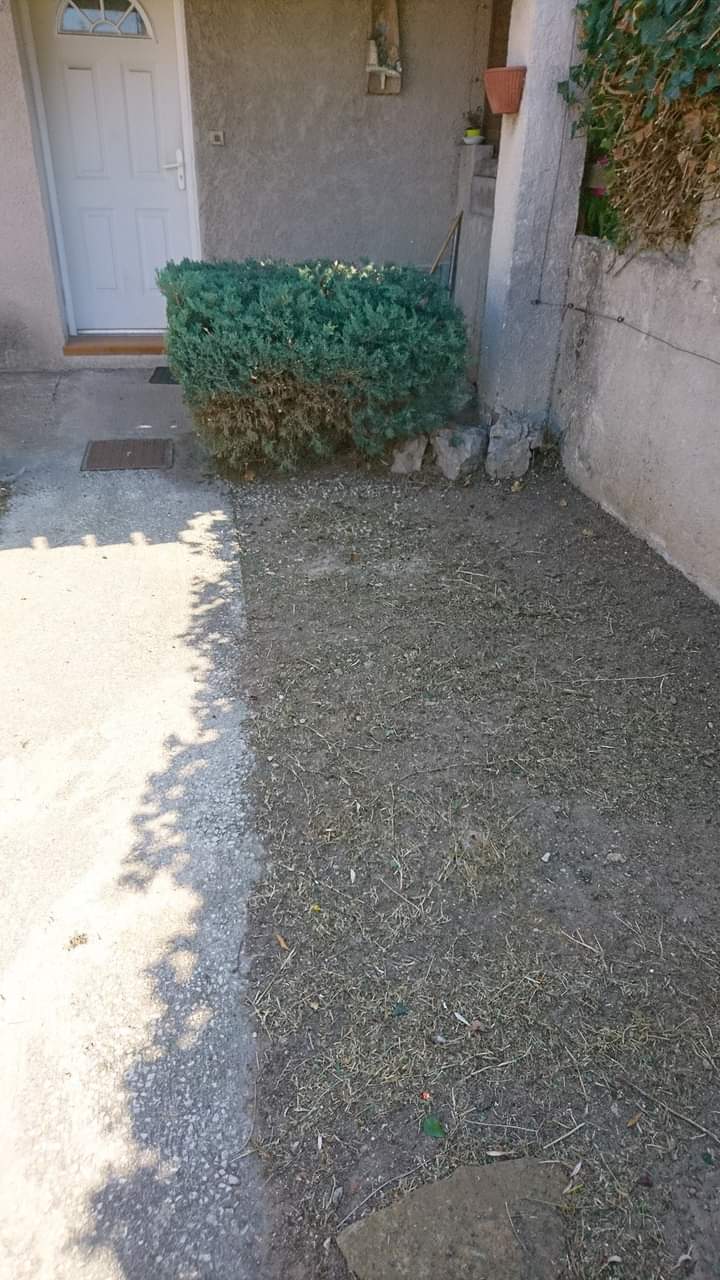 Entretien de jardin – Atout&rsquo;arbres – St Mitres les Remparts